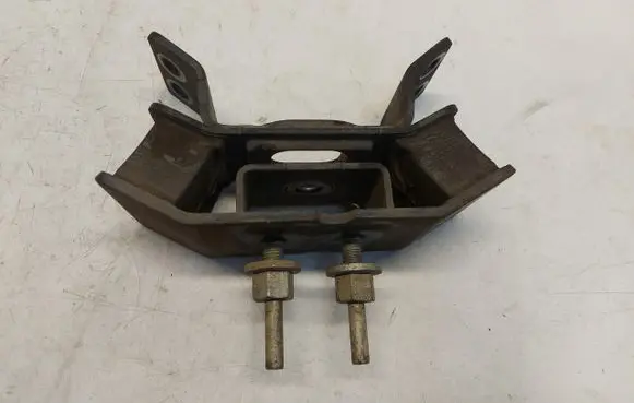 Ford Ranger IV Gearbox mount 