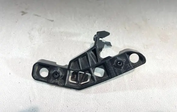 BMW X1 U11 Fender mounting bracket 9883590