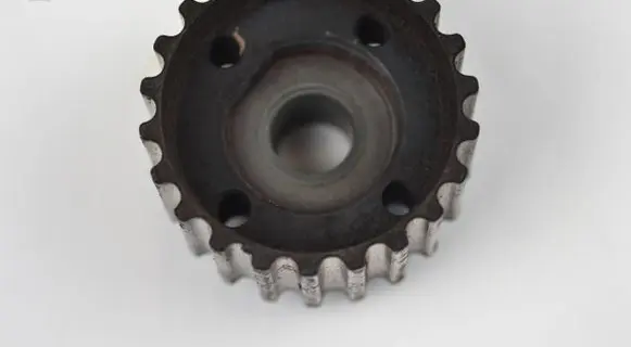 Volkswagen Golf V Crankshaft pulley 038105263F