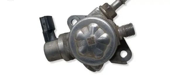 Renault Megane III Fuel injection high pressure pump 166304016R 02027