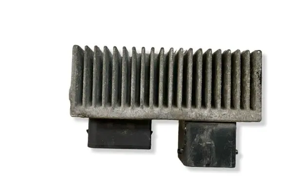 Renault Master III Glow plug pre-heat relay 8200558438A RCS812