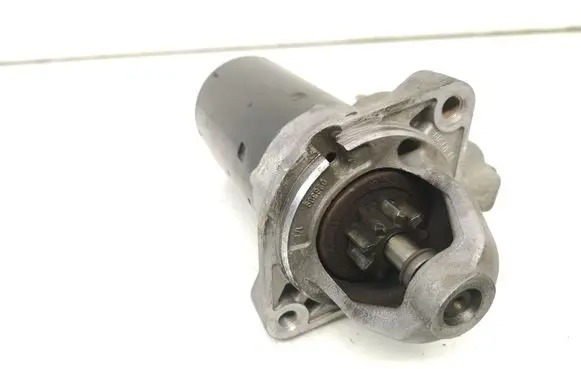 BMW 5 E60 E61 Starter motor 7515390 7515391 751539103