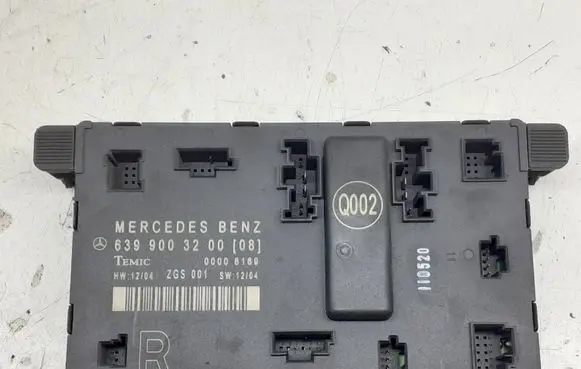 Mercedes-Benz Vito Viano W639 Door control unit/module 6399003200