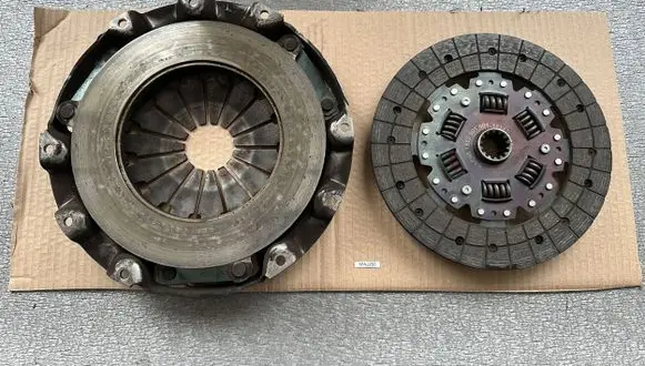 Mitsubishi Pajero Clutch set kit MD732685 MD733468 186280100411147