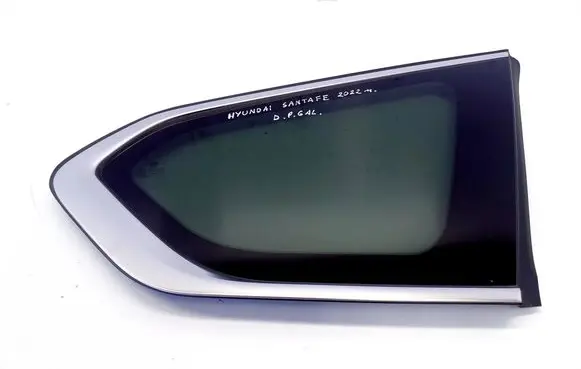 Hyundai Santa Fe Rear side window 87820S1000