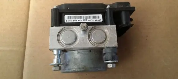 Renault Modus ABS Pump 0265232075 0265800558