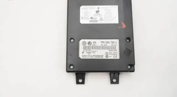 Volkswagen PASSAT B7 Bluetooth control unit module 7P6035730J