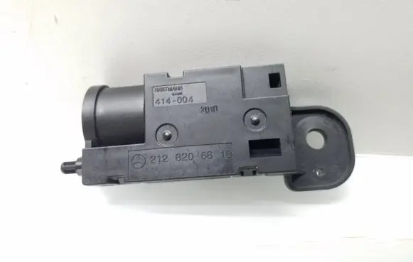 Mercedes-Benz E W212 Other control units/modules 2128206610
