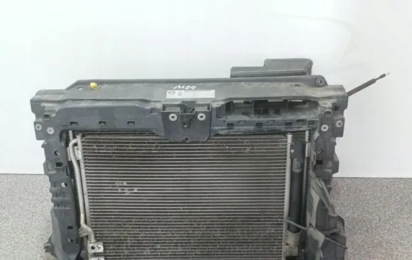 Volkswagen Jetta VI Radiator support slam panel
