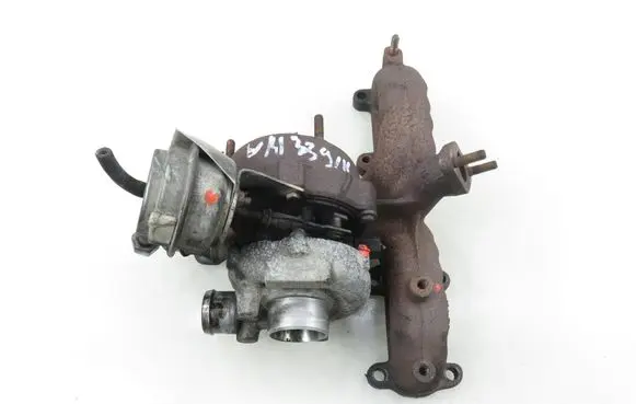 Volkswagen Golf IV Turbo 028145702F