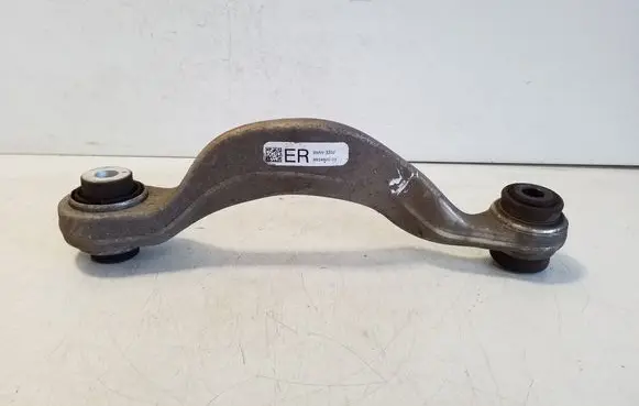 BMW i4 Rear upper control arm/wishbone 8834820