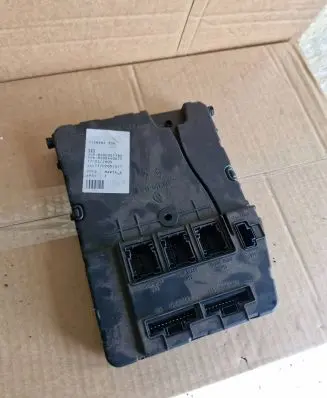 Renault Megane II Comfort/convenience module 8200440675 1170205 8200351182