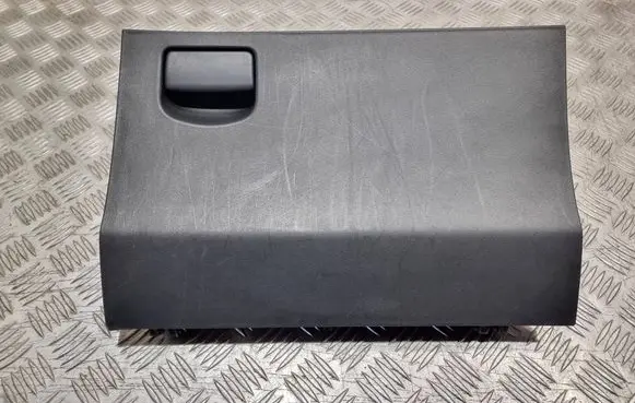 Toyota Yaris Glove box 555500D060