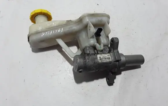 Chrysler Pacifica Master brake cylinder 68308763AB