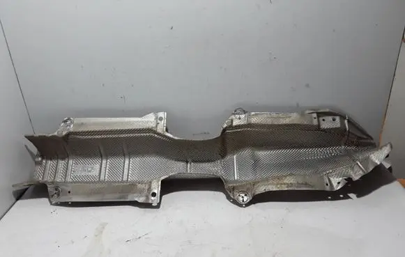 Audi A1 Exhaust heat shield 8X0825671