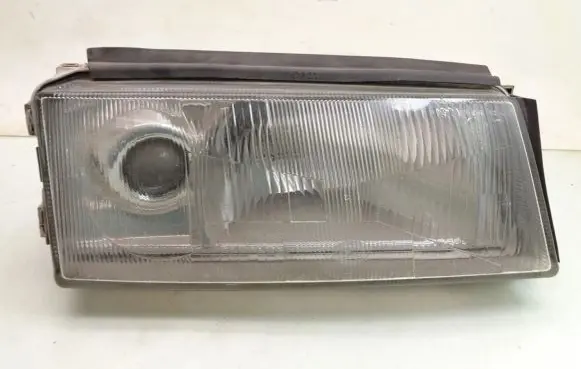 Skoda Octavia Mk1 (1U) Headlight/headlamp