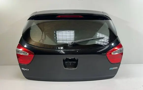 KIA Rio Tailgate/trunk/boot lid 
