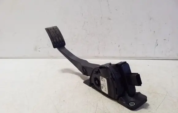 Ford Kuga II Accelerator throttle pedal F1DC9F836BA