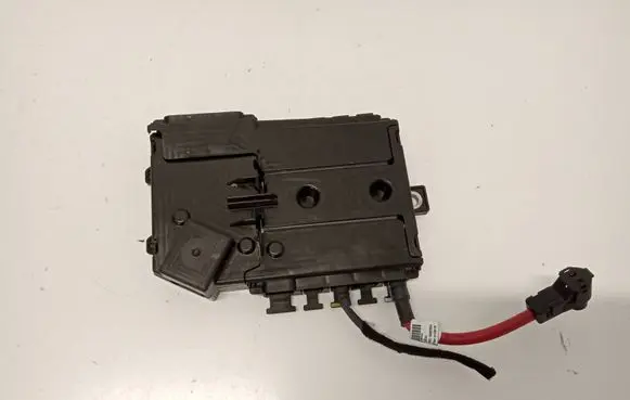 Mercedes-Benz C W205 Fuse box set A2135406100 M08010 4625