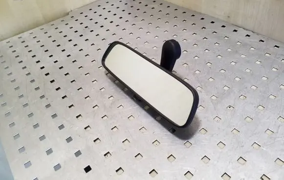 Subaru Legacy Rear view mirror (interior) E13010836
