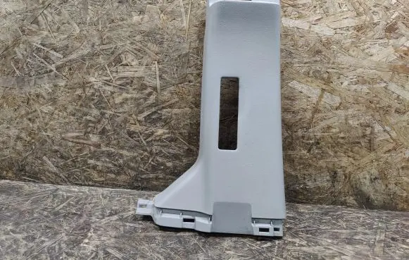 Honda Element (B) pillar trim (top) 84161SCVA