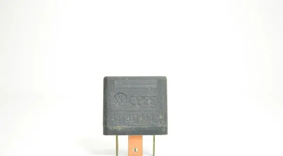 Audi A4 S4 B5 8D Other relay 431951253H