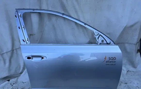 Skoda Octavia Mk3 (5E) Front door 5e0
