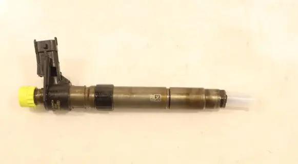 Peugeot 4007 Fuel injector 0445115025