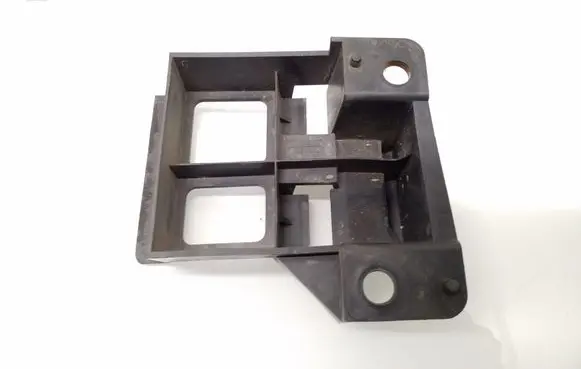 Mercedes-Benz Sprinter W906 Front bumper mounting bracket A9068850163