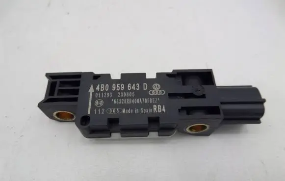 Audi A3 S3 8P Airbag deployment crash/impact sensor 4B0959643D 011293 230805