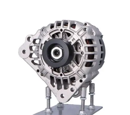 Volkswagen Polo Generator/alternator 03D903025DX