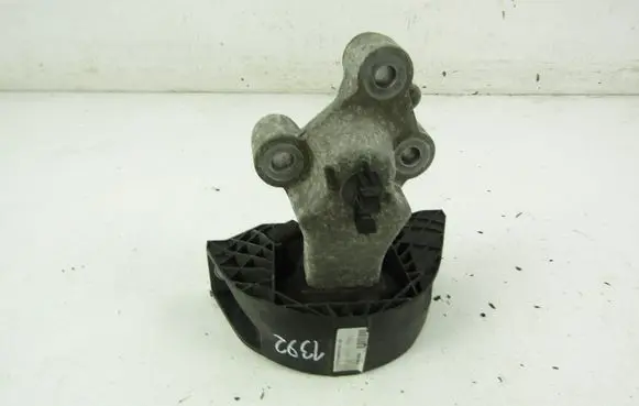 Dacia Logan Pick-Up Engine mounting bracket 112106577R