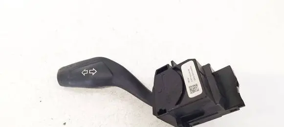 Ford Focus Indicator stalk AV6T13335AB AV6T-13335-AB
