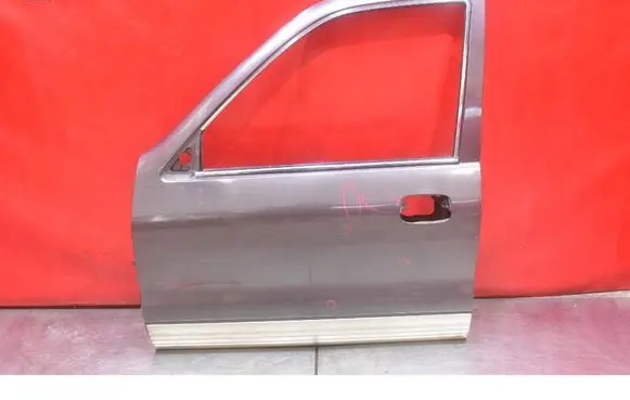 KIA Sportage Front door