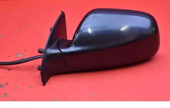 Peugeot 307 CC Front door electric wing mirror 