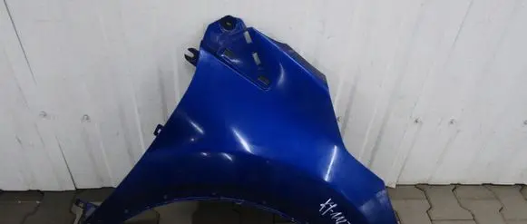 Renault Captur Fender 631002106R