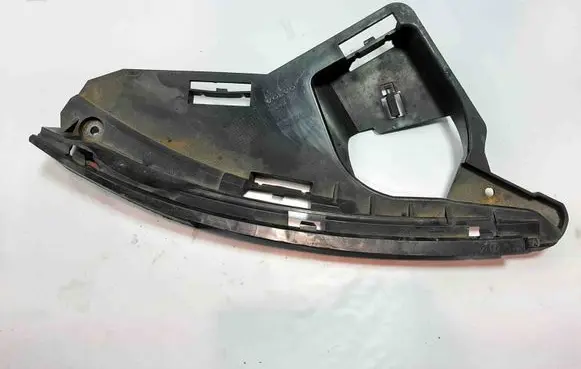 Headlight/headlamp mounting bracket