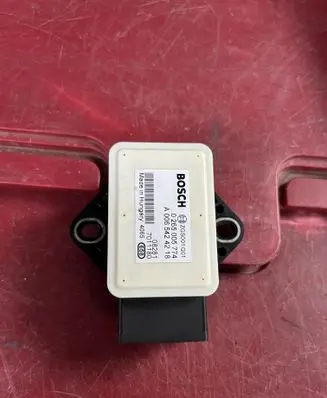 Mercedes-Benz Vito Viano W639 ESP acceleration yaw rate sensor A0065424218 0265005774