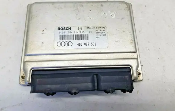Audi A4 S4 B5 8D Engine control unit/module 4d0907551 nr2204