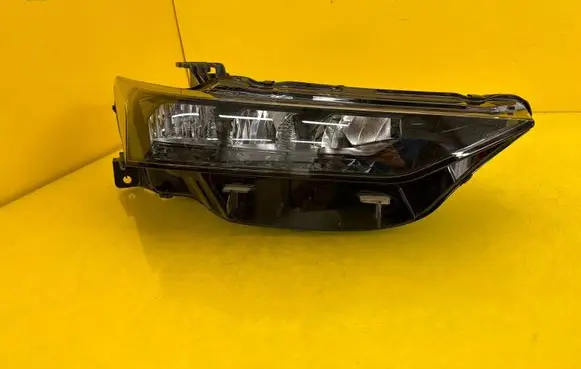 Citroen DS4 Headlight/headlamp 9851701080-00