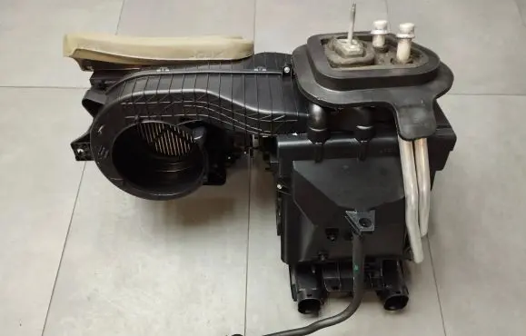 Opel Insignia A Interior heater climate box assembly 367076615 13497300