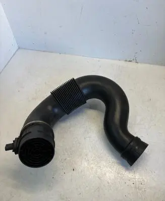 Iveco Daily 6th gen Air intake hose/pipe 5801966017 0281006604
