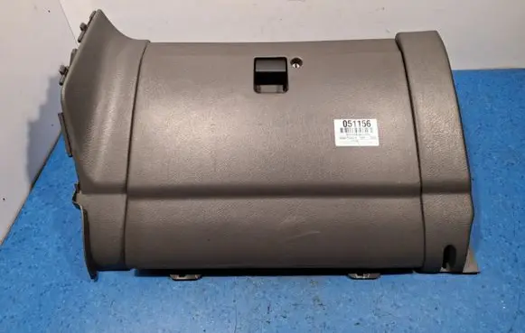 Isuzu Trooper Front door storage pocket/box 