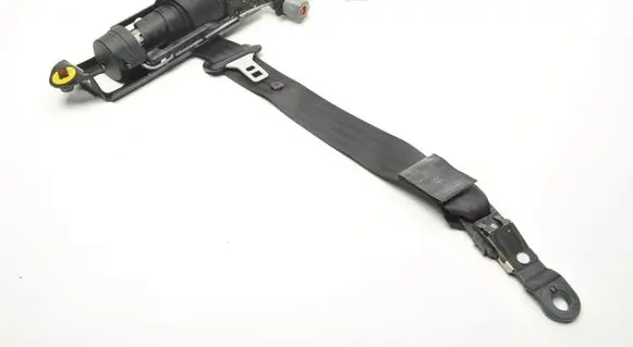 Volvo S40 Front seatbelt 30661788