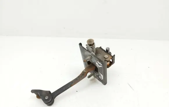 Citroen DS5 Front door check strap stopper ES70B8AVD2