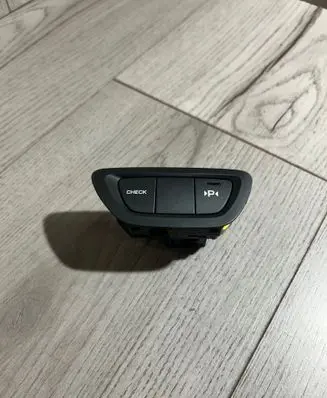 Other switches/knobs/shifts