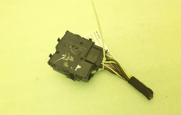 Mercedes-Benz E W212 Seat control switch A2048701858