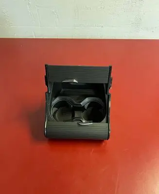 Cup holder front