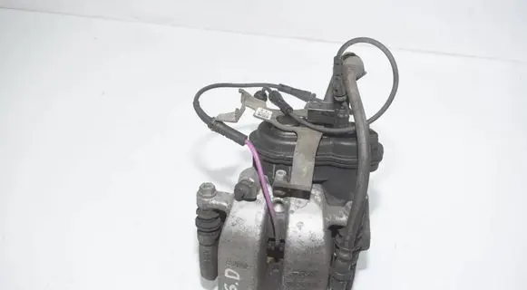 BMW 5 G30 G31 G38 Rear brake caliper 6870576 34216870576