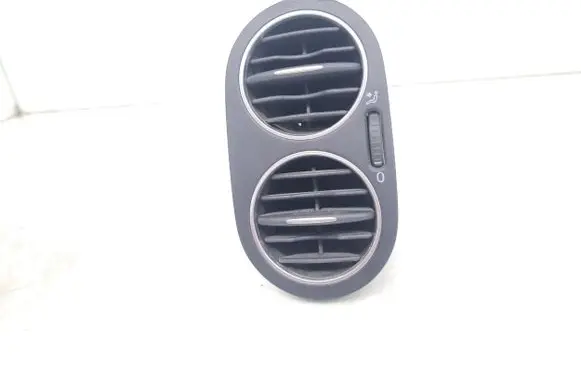 Volkswagen Golf Plus Dashboard side air vent grill/cover trim 5M0819759 5M0819709